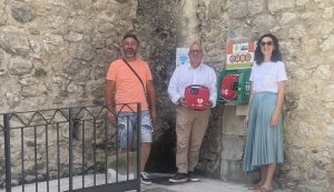 Laurino, due nuovi defibrillatori in piazza: rafforzata la rete di emergenza sanitaria