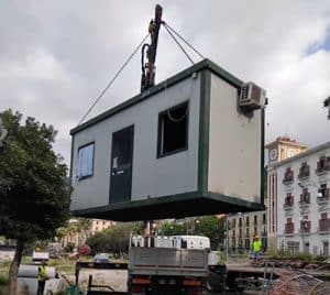 salerno rimossi container piazza cavour