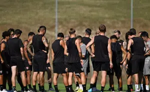Salernitana amichevole negozio
