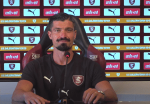 Salernitana conferenza Varone