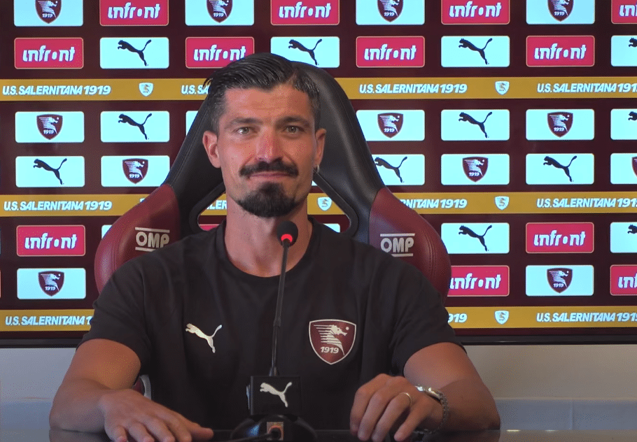 Salernitana conferenza Varone