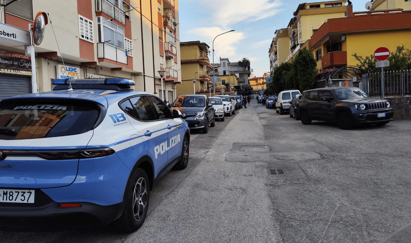 suicidio marano napoli