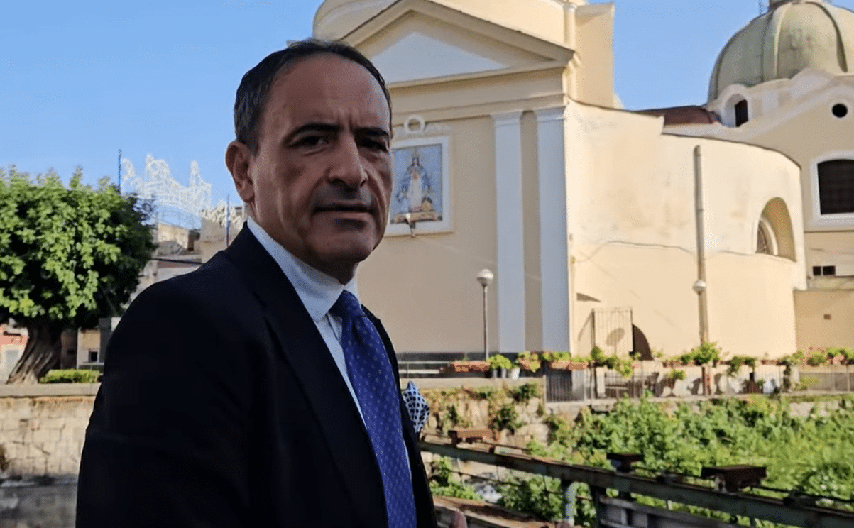 Scarichi illeciti fiume Sarno