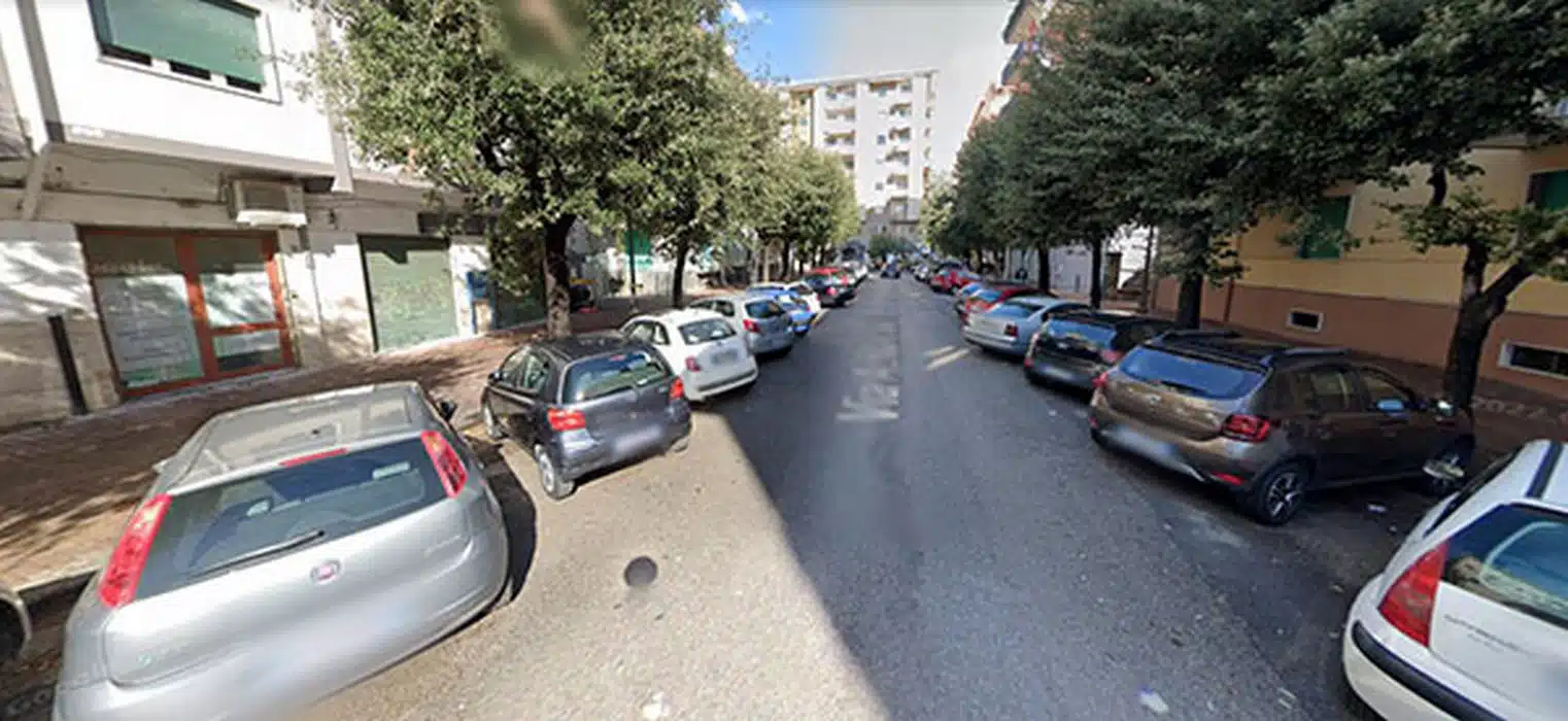 schiamazzi notturni salerno parla gestore sala giochi