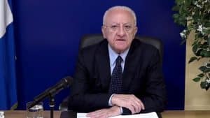 diretta social vincenzo de luca 4 luglio