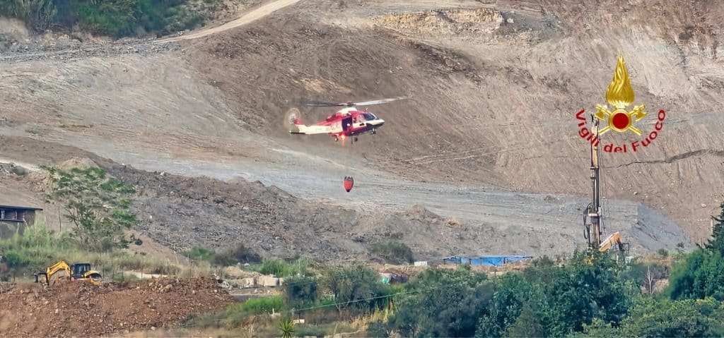 incendio giovi salerno oggi 3 luglio