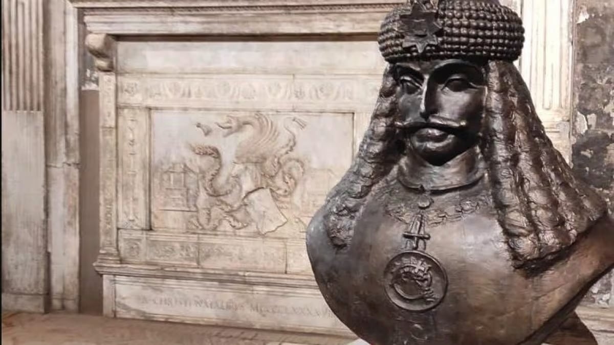 Dracula sarebbe sepolto a Napoli: misteriosa iscrizione sulla tomba di Vlad III di Valacchia