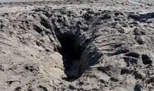 tragedia-sulla-spiaggia-di-montalto-riccardo-muore-sepolto-nella-sabbia-il-padre-smentisce-di-aver-dormito