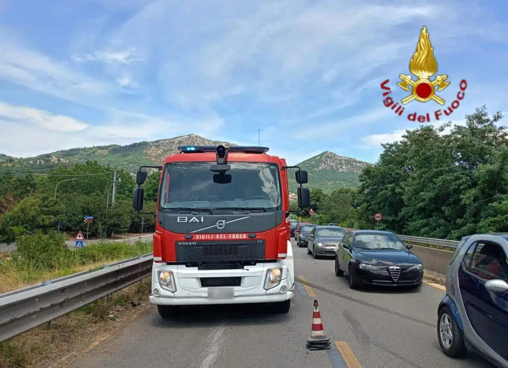 incidente avellino salerno
