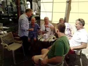 Aperitivo piazza minori