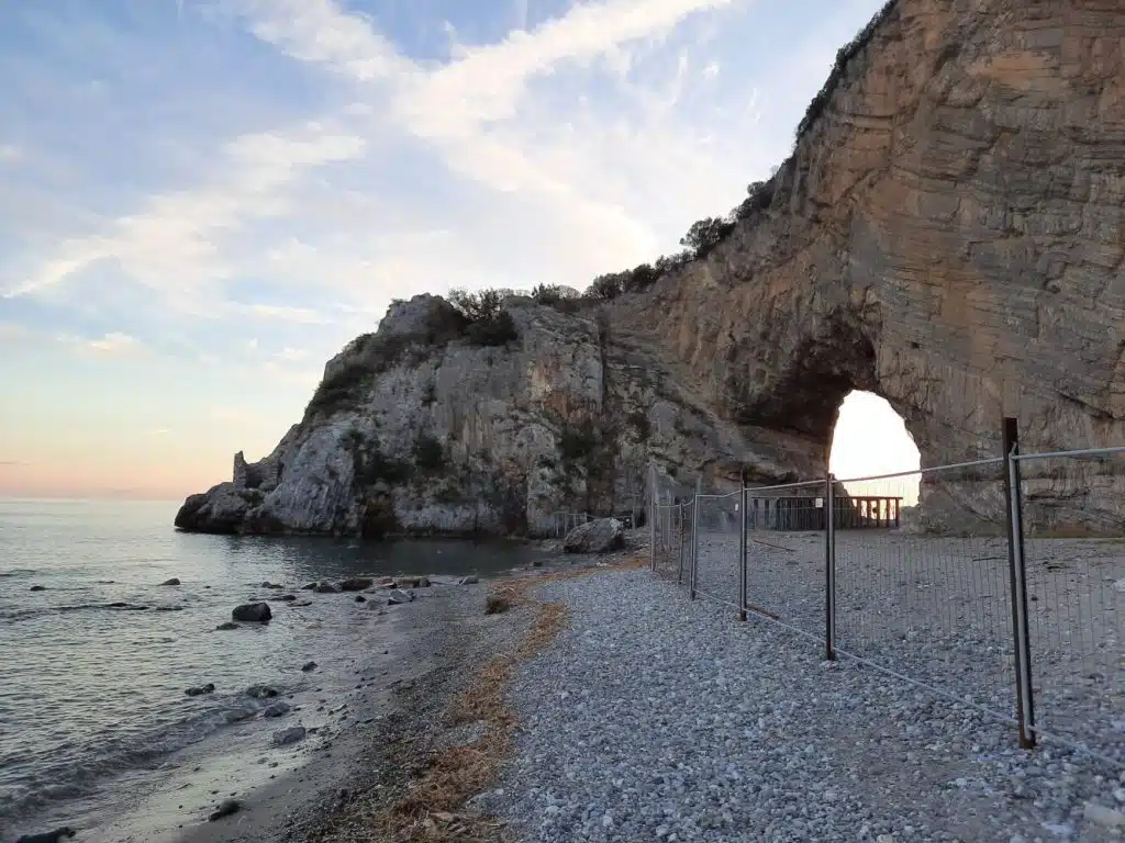 palinuro arco naturale riconsegnato comune riapertura