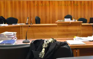 tentato omicidio pontecagnano faiano barman dolcevita cassazione non mafia