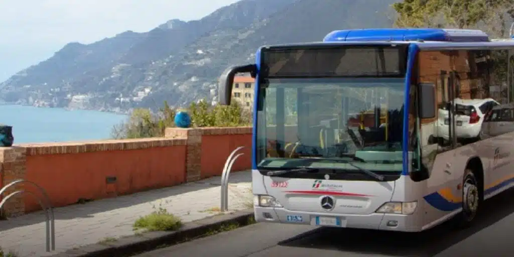 stop navette mare cava de' tirreni polemica vertice comune