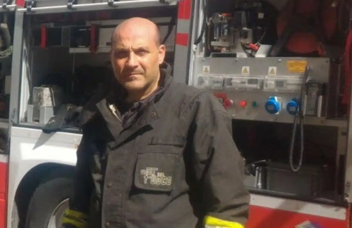 eugenio siena lascia vigili fuoco sala consilina