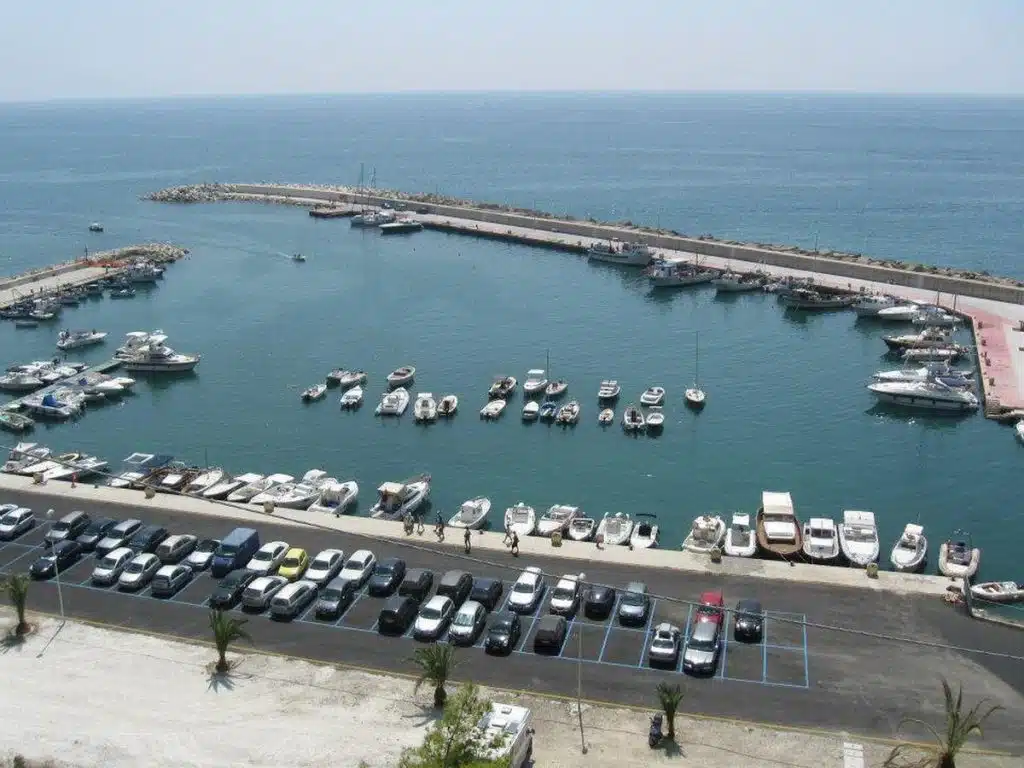 montecorice investito dopo lite posti barca