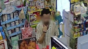 furto parafarmacia salerno 4 luglio