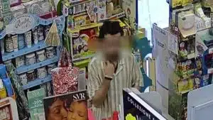 furto parafarmacia salerno 4 luglio