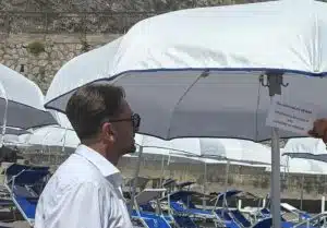 Minori, attivata nuova area di spiaggia attrezzata riservata ai residenti