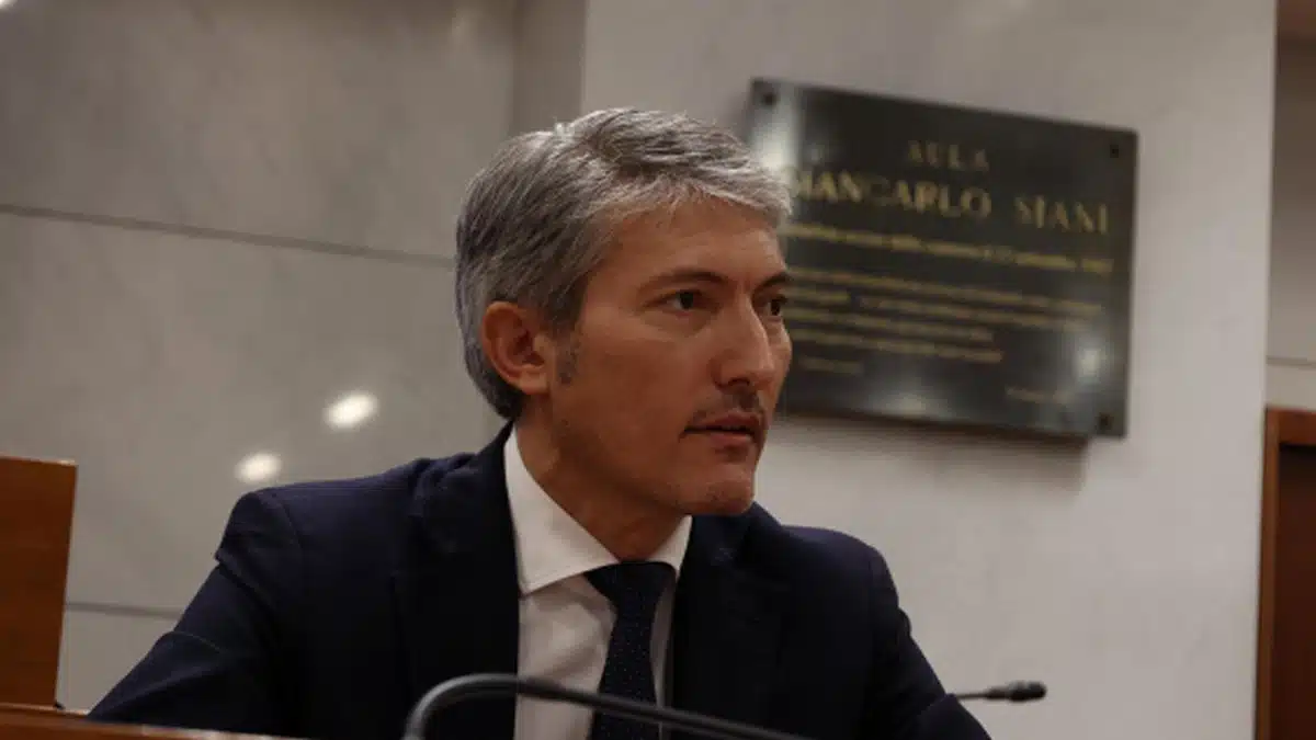 carenza sanitari campania pellegrino