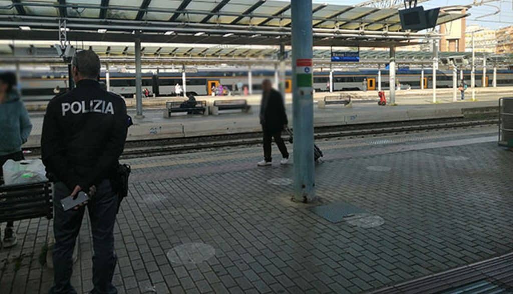 tentato furto treno salerno sapri