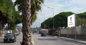 Black out esteso, domenica di disagi a Salerno e in provincia: aziende in tilt, merce andata persa e servizi interrotti