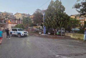 serre crollo strada evacuata piazza concerto annullato