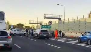 incidente portici morti oggi 31 agosto