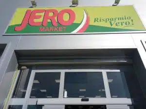 Salerno, tentata rapina al supermercato Jero