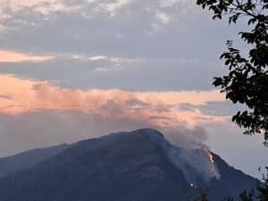 Incendio Monte Stella Salerno Baronissi