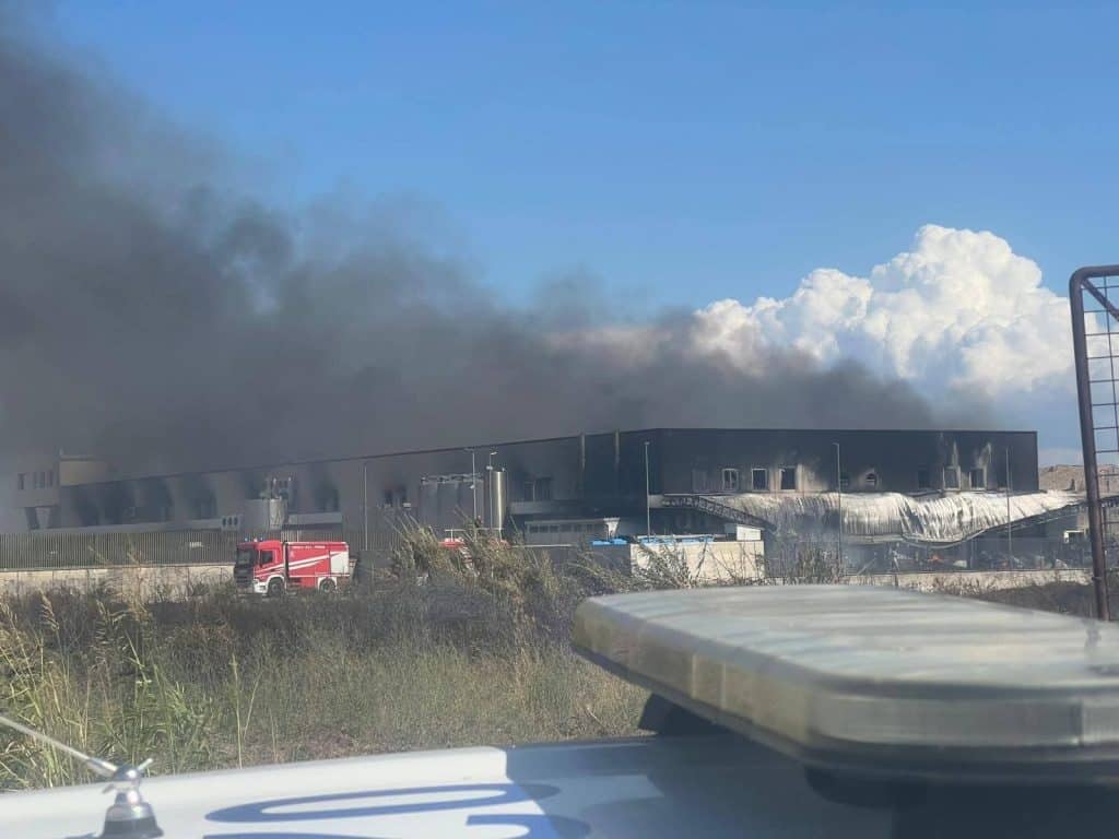 Incendio Battipaglia giffoniello