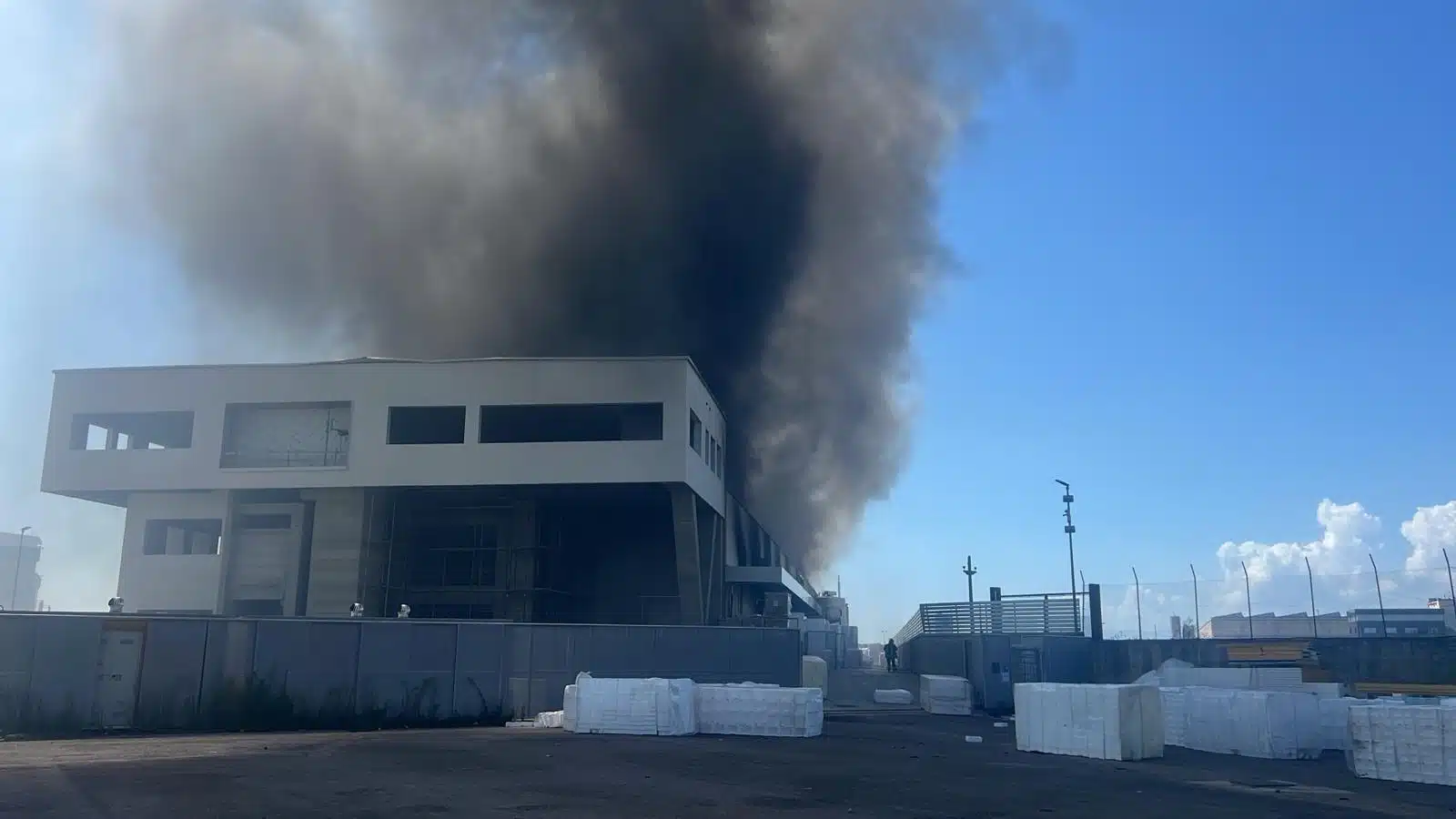 incendio Battipaglia