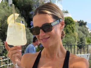 Tour in Costiera Amalfitana per Michelle Hunziker: pizza in riva al mare ed escursioni panoramiche