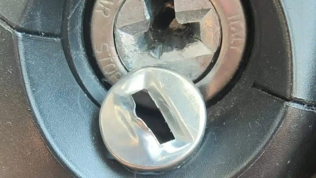 tentato furto auto vietri sul mare denuncia