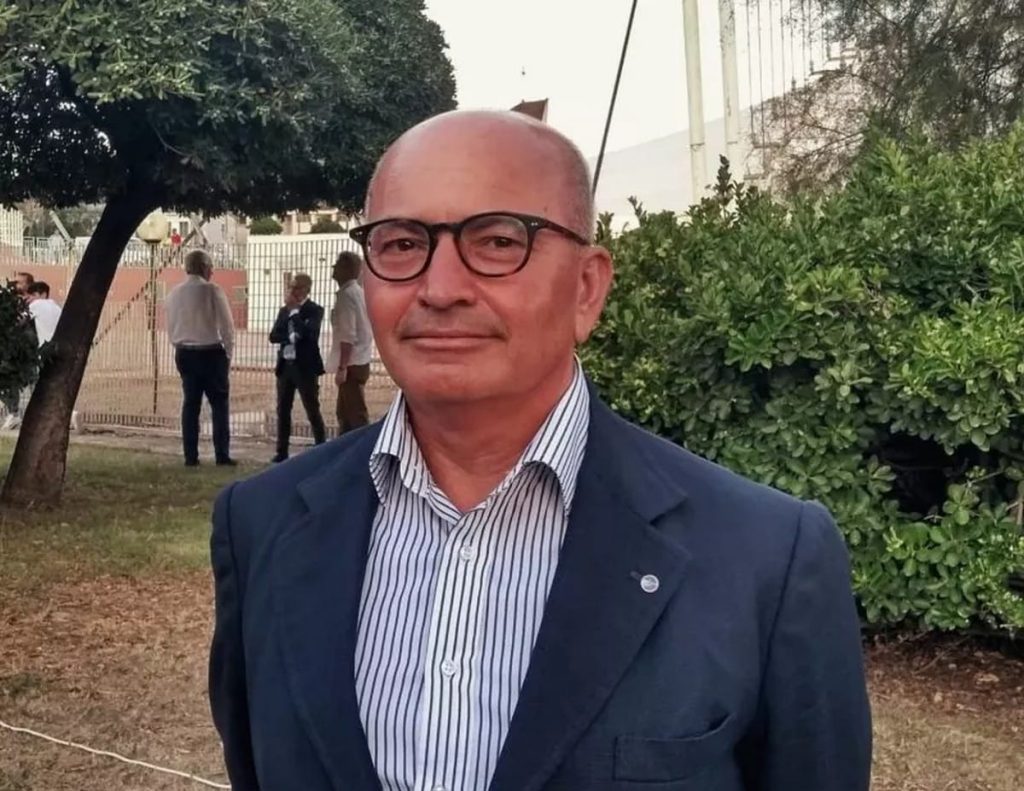 salerno senza assunzioni manutenzione denuncia consigliere avella