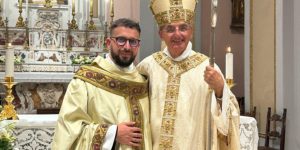 teggiano ordinato sacerdote don giovanni calandriello