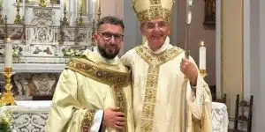 teggiano ordinato sacerdote don giovanni calandriello