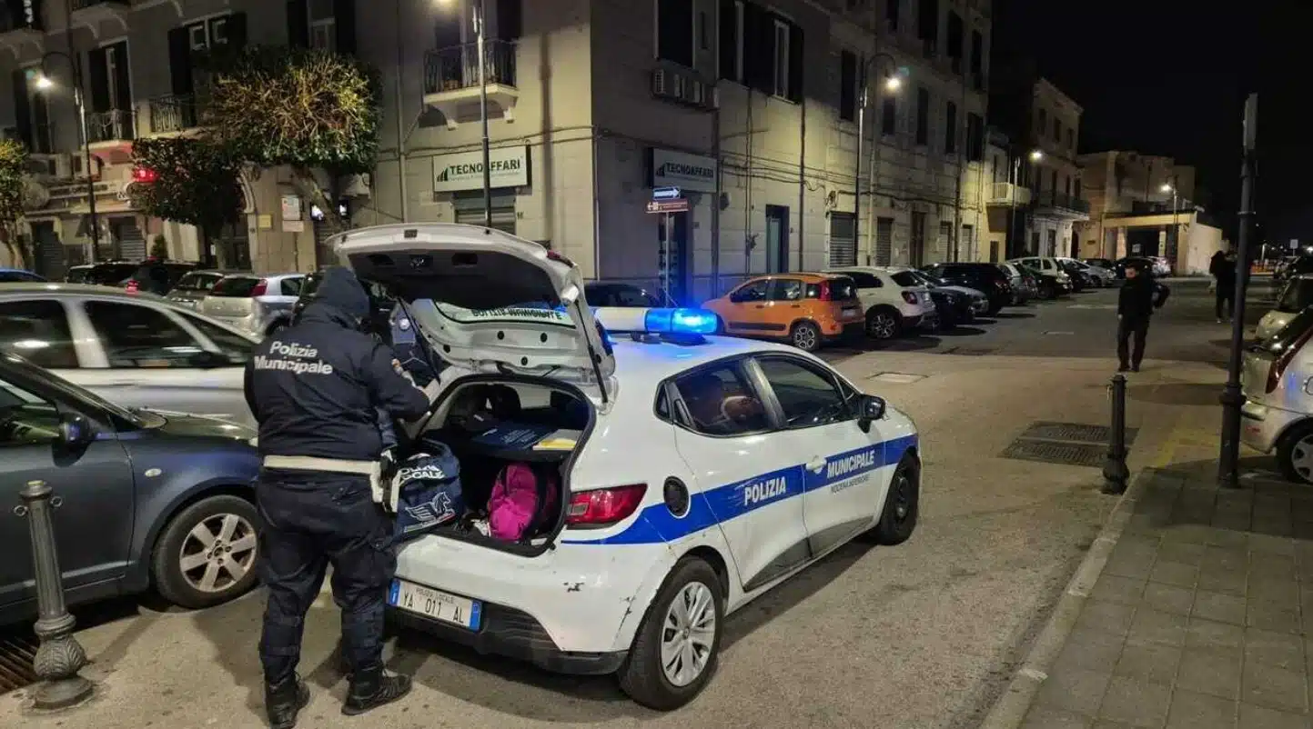 nocera inferiore parcheggiatori abusivi allarme