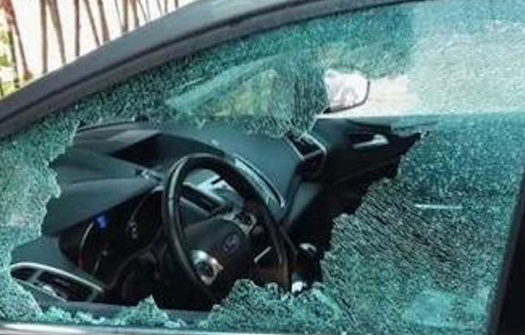 litoranea eboli auto danneggiate furti