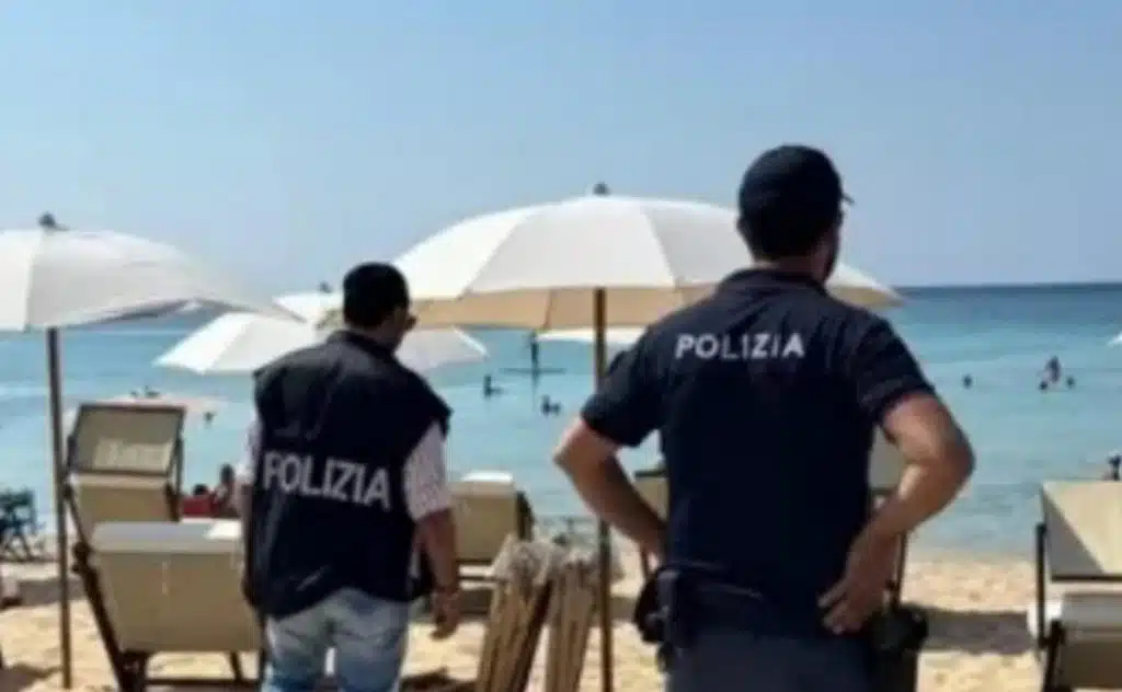 ascea sequestro ristorante occupazione abusiva area demaniale