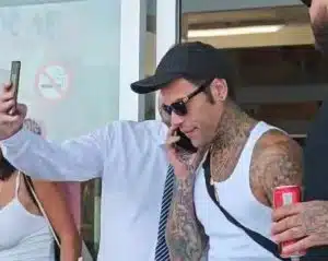 Fedez aeroporto salerno 28 agosto