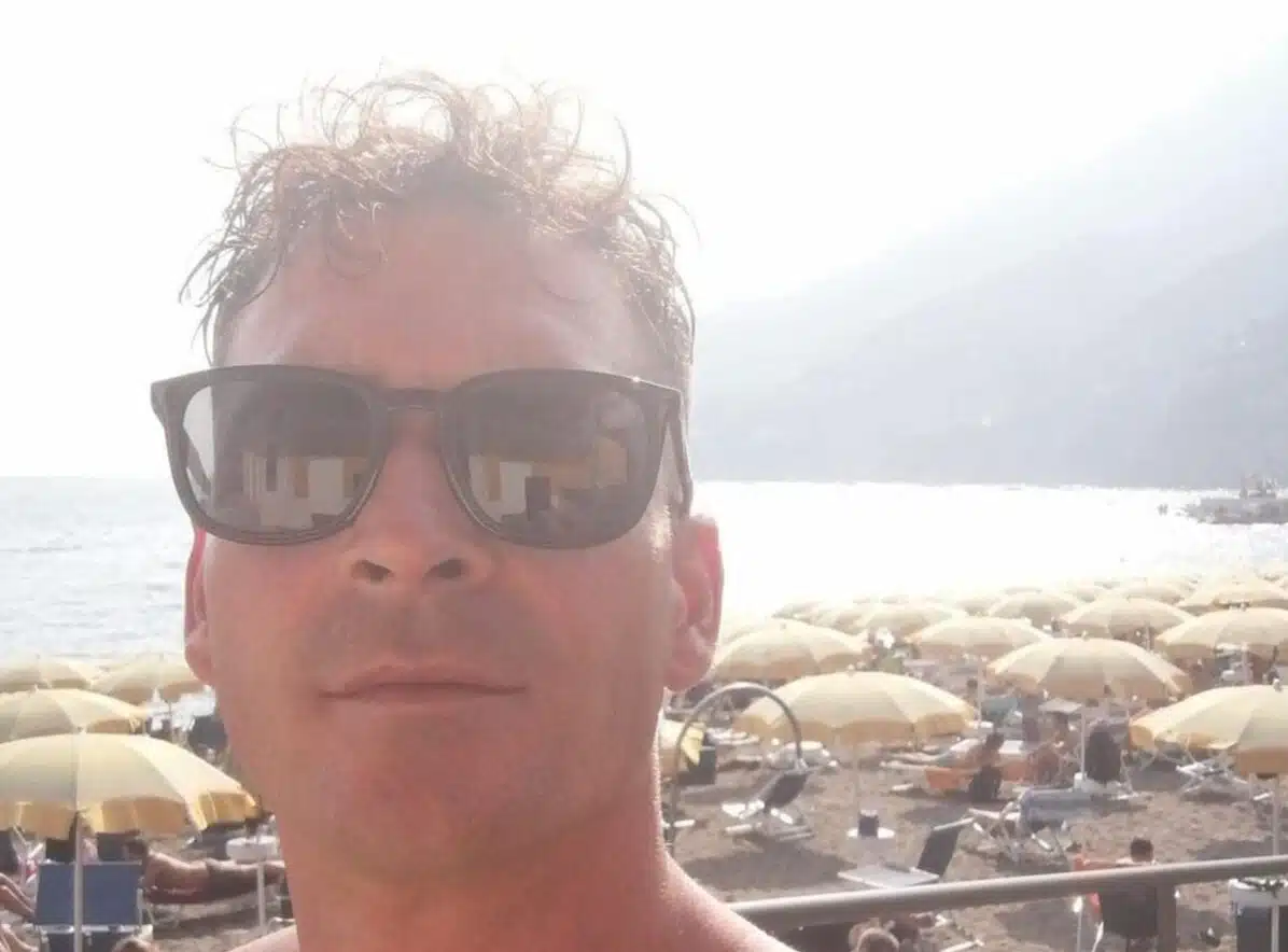 Tragedia a Torre del Greco: muore 40enne di Scafati in un incidente in scooter, grave un minore