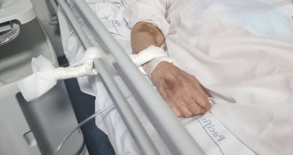 legata letto Ruggi Salerno