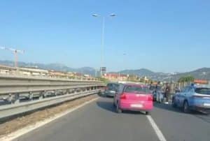 incidente tangenziale salerno oggi 18 agosto