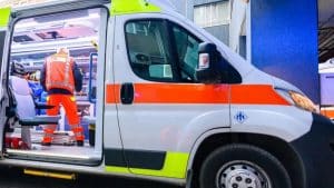 incidente capaccio paestum attesa ambulanza pronto soccorso eboli