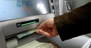 prelievi bancomat nuove regole commissioni cosa cambia