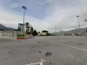 cava de' tirreni area mercatale degrado