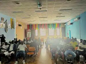 eboli incontro comunità straniere