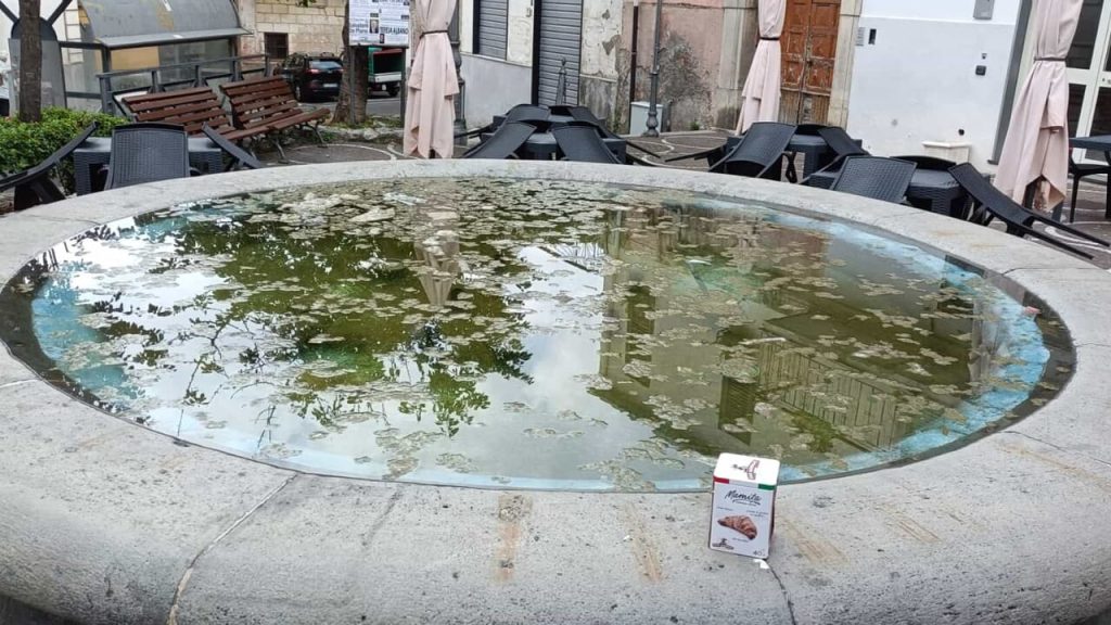 Bracigliano bonifica fontana Piazza Tuoro