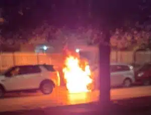 battipaglia incendio auto 29 agosto