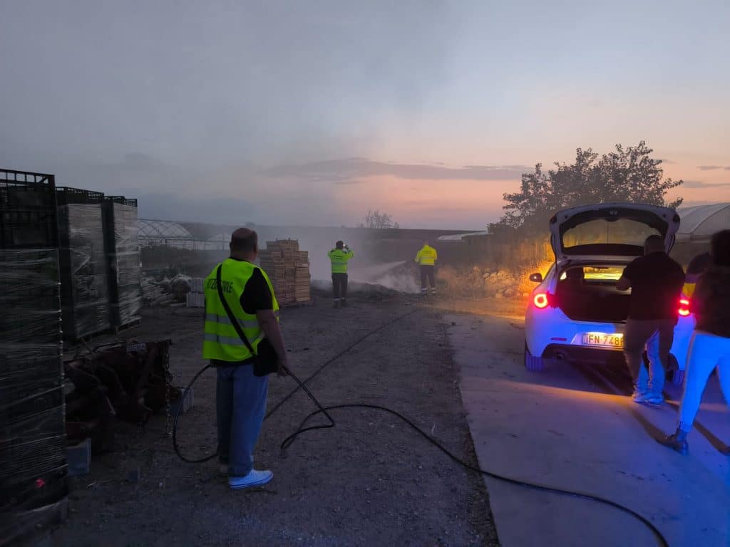 droni sorpreso appiccare incendio eboli denunciato